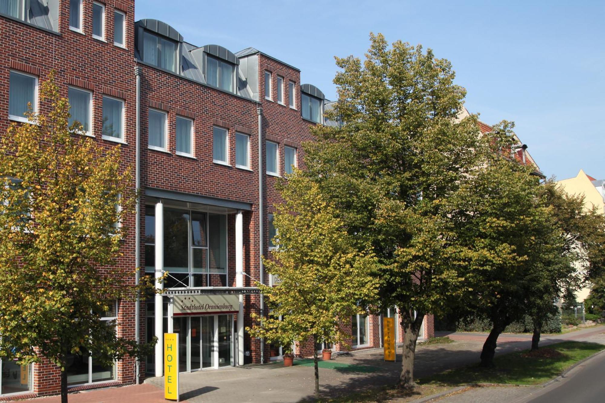 Stadthotel Oranienburg Exterior photo